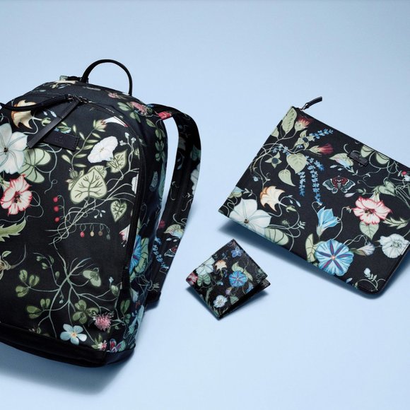 Gucci RARE Kris Knight Black Flora Print Canvas Zip Clutch - Picture 8 of 9